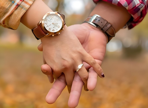 出轨不如婚姻带来利益多所以男人会分离小三